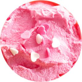 Мороженое Сливочно-клубничное с присыпкой из белого шоколада